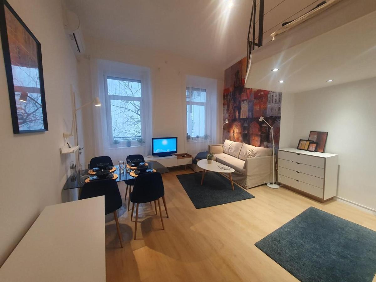 Petofi Apartment With Air Condition Budapest Kültér fotó